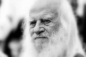 Mafia, l’addio a Vincenzo Agostino che cercava la verità: sulla Rai il documentario a lui dedicato