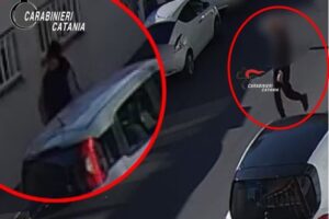 Catania, due ladri di auto in azione lungo Corso Sicilia: individuati e denunciati (VIDEO)