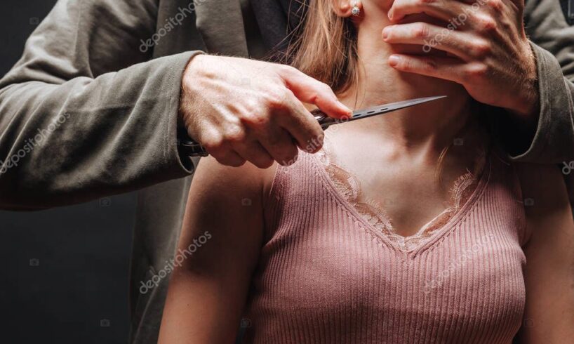 Bronte, picchia la compagna 30enne davanti alla figlioletta: ai domiciliari con il ‘braccialetto’