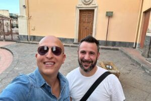 Paternó, chiesa Santa Margherita: ripulita la facciata imbrattata dai vandali