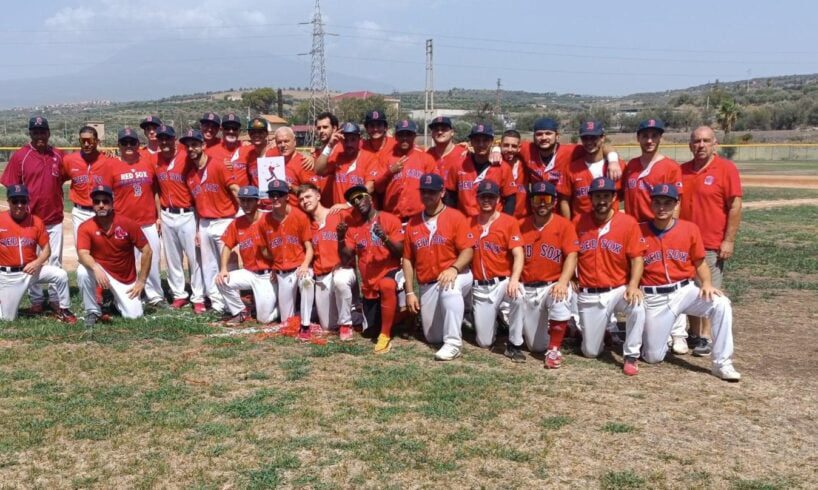 Paternò, la ‘Sicily Red Sox’ di baseball conquista la serie A. Il sindaco: “Giorno memorabile per la città”