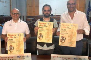 “Biancavilla in Jazz”, Paolo Fresu e altre ‘stelle’ alla rassegna diretta da Dino Rubino: dal 13 al 15 in Piazza Collegiata