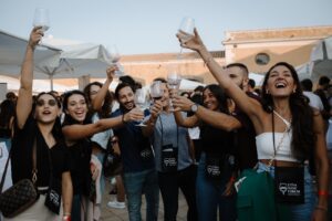 Biancavilla, Etna Wine Forum sulla rampa di lancio: dal 18 al 20 show cooking e chef stellati per assaporare il vino del Vulcano