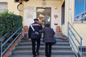 Riposto, due finti carabinieri tentano di truffare anziana: rintracciati e arrestati in flagranza
