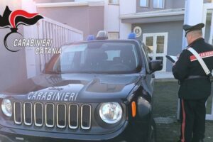 Piedimonte Etneo: “Mamma ho perso il telefono”. In 5 tentano tentano la truffa ma sono smascherati e denunciati