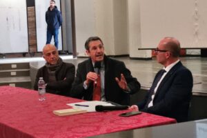 Paternò, cultura della legalità: gli studenti dell’IC ‘Don Milani’ incontrano il magistrato Ardita (VIDEO)