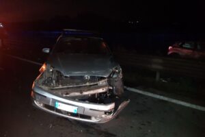 Belpasso, incidente sulla statale 121: tre feriti