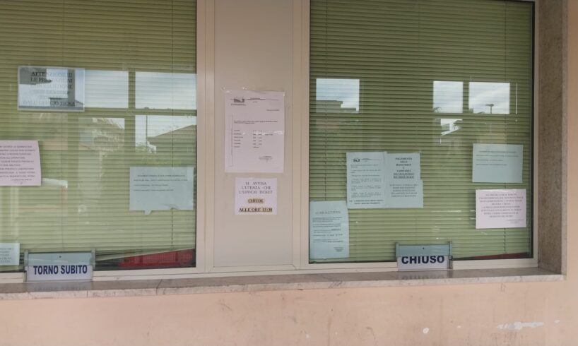 S. M. di Licodia, un container come sede provvisoria dell’ufficio postale: al via i lavori di ammodernamento della sede