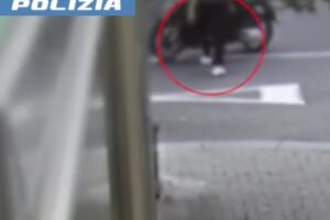 Catania, due scippi nello stesso giorno con lesioni per le vittime: 42enne arrestato (VIDEO)