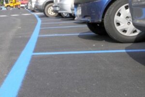 Paternò, ‘strisce blu’ rinviate a data da destinarsi: la mappa dei 1078 stalli