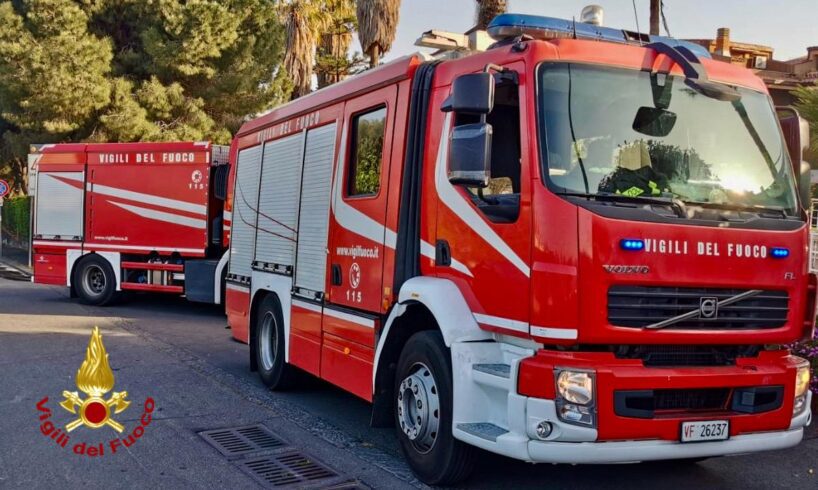 Catania, incidente stradale nei pressi di ‘Porte di Catania’: un morto e due feriti