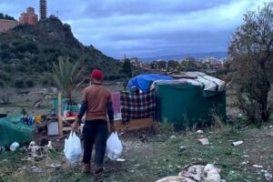 Paternò, Anpi ‘Carmelo Mio’ su sicurezza e migranti: “Lavoratori stagionali stranieri sono vittime e non colpevoli”