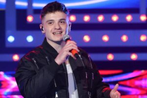 Sanremo, Olly al terzo festival con ‘Balorda nostalgia’: “Sento la voglia di cantare e basta”