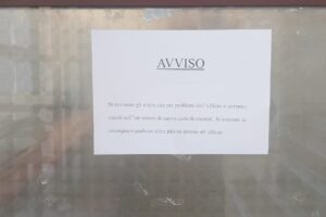 Paternó, disagi allo sportello carte d’identità elettroniche: pochi operatori