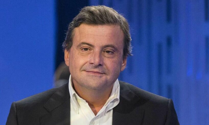 Catania, Calenda (Azione) spara a zero sull’autonomia in Sicilia: “Esperimento fallito. Poteri tornino allo Stato”