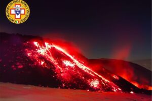 Etna, assenza di regole per gli escursionisti improvvisati: decalogo Codacons