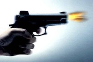Catania, colpi di pistola a 45enne vicino a centro scommesse: il ferito ha precedenti