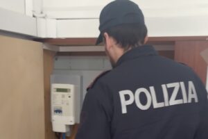 Adrano, 44enne ai domiciliari con allaccio abusivo alla rete elettrica: arrestato