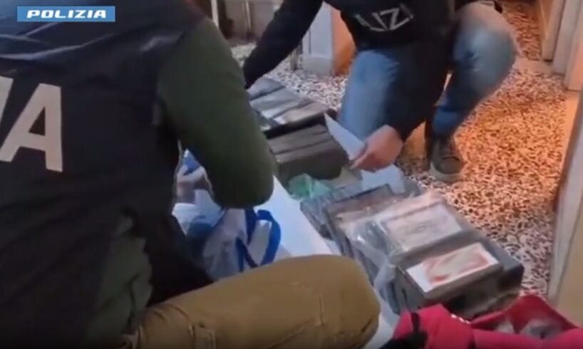 Catania, 37 kg di cocaina nascosti nel ripostiglio di casa: arrestato 45enne (VIDEO)