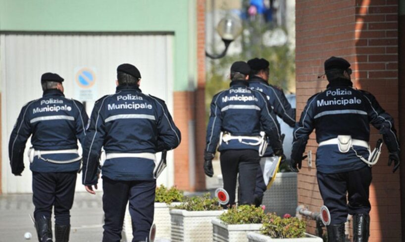 Catania, il sindaco Trantino scrive al ministero: “Autorizzi l’assunzione di 100 vigili urbani”