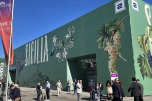 Assovini al Vinitaly di Verona con 44 aziende associate: dall’Etna all’estremo occidente