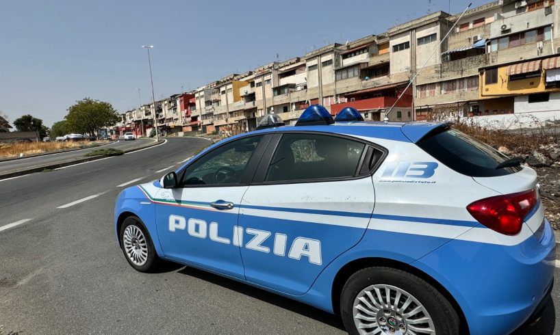 Catania, ferisce con un taglierino il cognato che non vuole pagare lavori di riparazione del tetto: 63enne denunciato