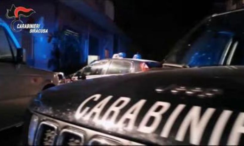 Francofonte, 17enne accoltellato a morte al culmine di una lite nella ‘via dei pub’: c’è un sospettato