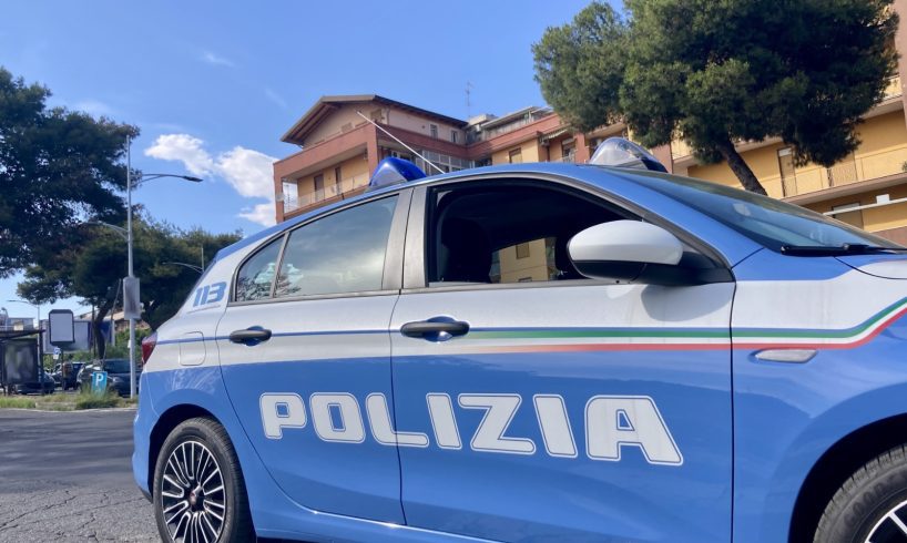Catania, minaccia con un coltello un conoscente al quale insulta la moglie in autobus: 77enne arrestato