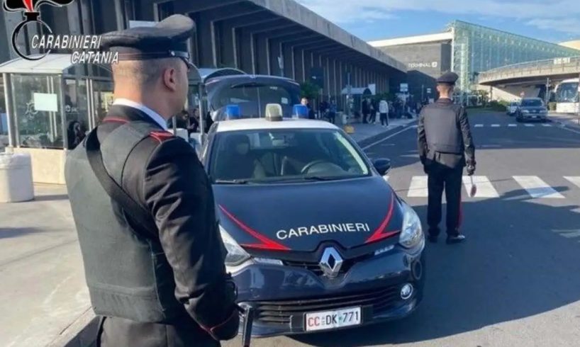 Catania, in aeroporto passeggero ubriaco pretende di imbarcarsi per la Germania: arrestato