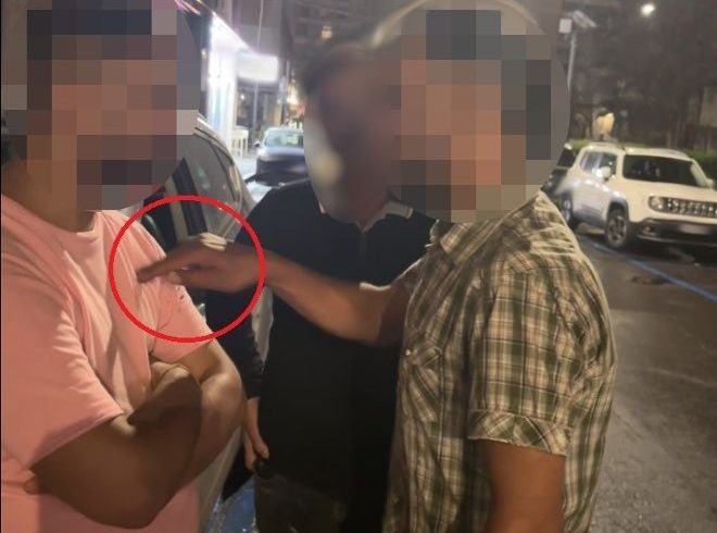 Catania, chiede 5 euro per il parcheggio e minaccia due ragazzi: arrestato posteggiatore abusivo