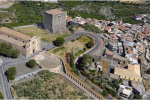 Paternó, ‘L’Aria Nuova’ contro il teatrino politico: “Città ha bisogno di sicurezza”