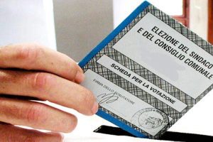 Voto Amministrative, nei 9 Comuni commissariati seggi aperti da stamattina: spoglio dopo le 15