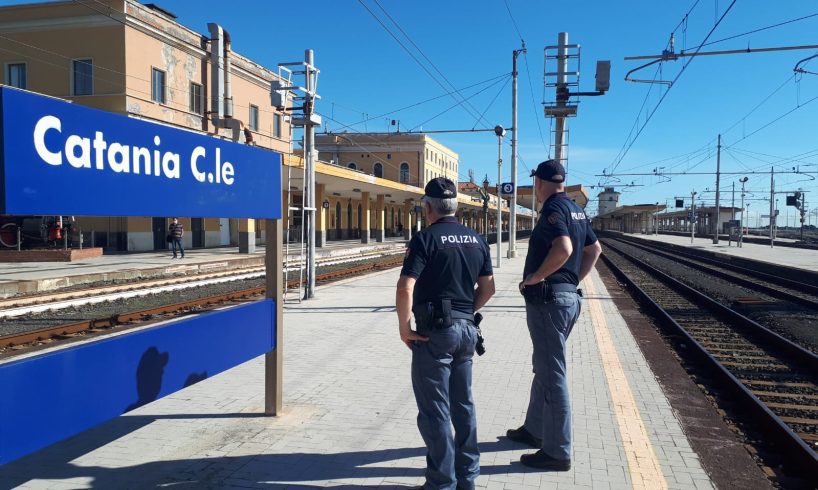 Catania, 51enne destinatario di ordine di carcerazione sorpreso alla Stazione: arrestato