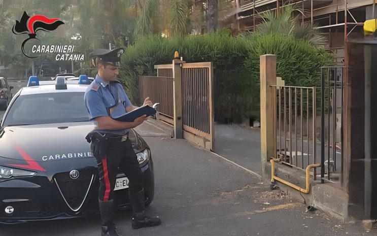 Catania, 51enne senza fissa dimora tenta furto in un cantiere edile di via Zurria: arrestato