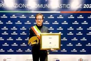 Belpasso, al Comune ‘premio’ di 35 mila euro per i risultati del programma ‘Plastic Free’