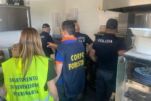 * Catania, controlli alimenti e sicurezza sul lavoro: chiuso ristorante di cucina biologica e sanzioni per 35 mila euro