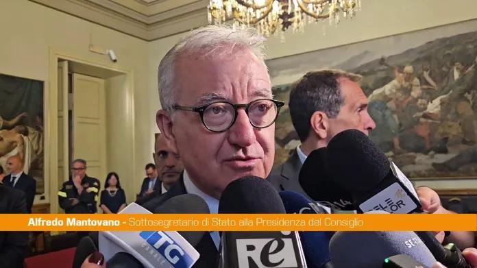 Governo, Mantovano a Catania e Palermo per il piano di riqualificazione sociale: “Modello Caivano per offrire alternative sane ai cittadini”