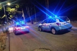 Paternò, controlli della Polizia su stranieri irregolari: blitz nell’ex Velodromo Salinelle