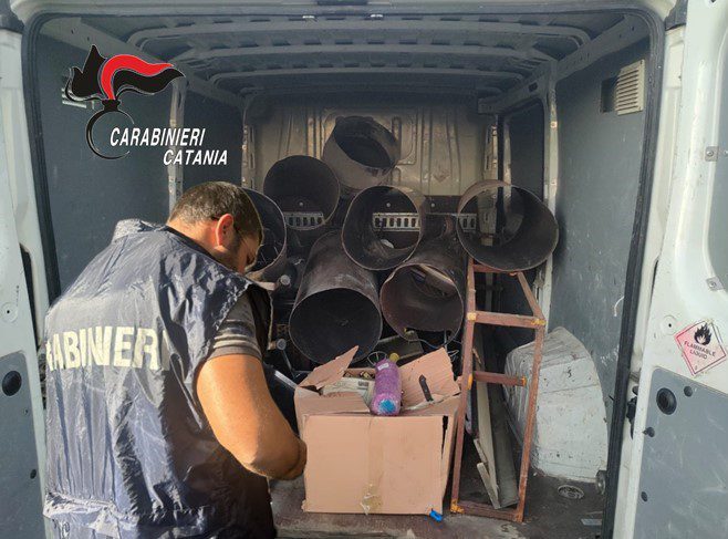 Misterbianco, sversava rifiuti in una discarica già sequestrata: denunciato 58enne