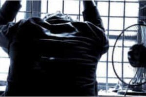 Ventilatori in cella in 40 istituti: una boccata d’aria (fresca) anche per i detenuti di Bicocca e Piazza Lanza