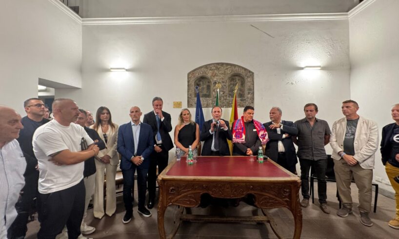 Paternò Calcio, via alla nuova era Kirdi: entusiasmo, promesse e ambizione rossazzurra