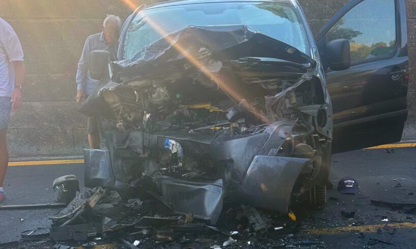 Grave incidente sulla SS514 a Licodia Eubea: un morto e diversi feriti