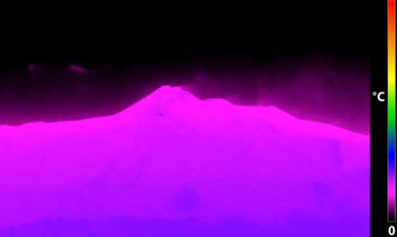 Etna, colata lavica in area sommitale: flusso in direzione sud