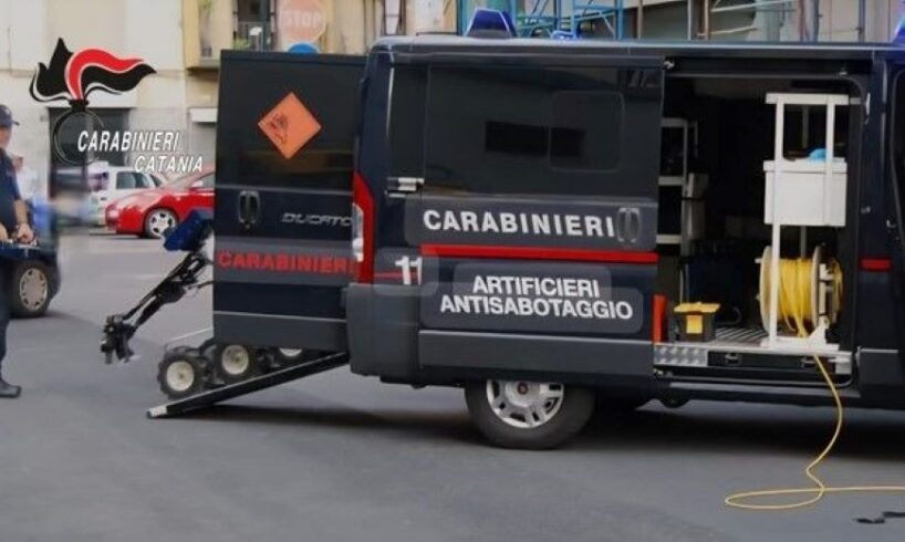 Paternò, in casa con ordigno artigianale e 45 proiettili: denunciato 42enne