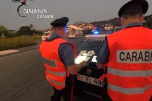 Controlli straordinari tra Bronte e Linguaglossa: segnalati 4 assuntori di droga e 6 automobilisti positivi all’alcoltest