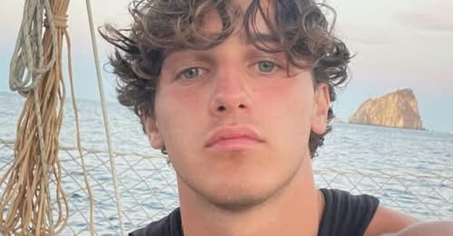 Catania, tragedia in Puglia: muore a 22 anni Francesco Aronica dopo un tuffo a Polignano