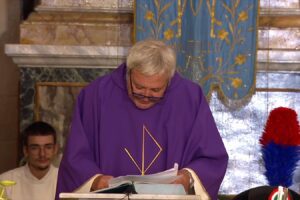 “Il successo non basta a rendere felici”: l’ultimo messaggio di Pippo Baudo nelle parole del suo padre spirituale