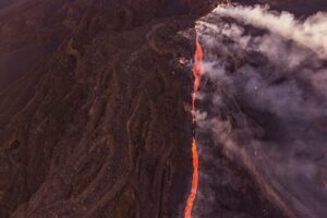 Biancavilla, violano l’ordinanza sull’Etna: denunciati 3 escursionisti