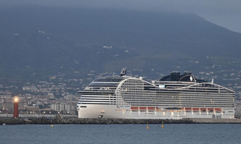 Guasto in mare per la Msc World Europa: nave con oltre 8.500 persone alla deriva per ore al largo di Ponza