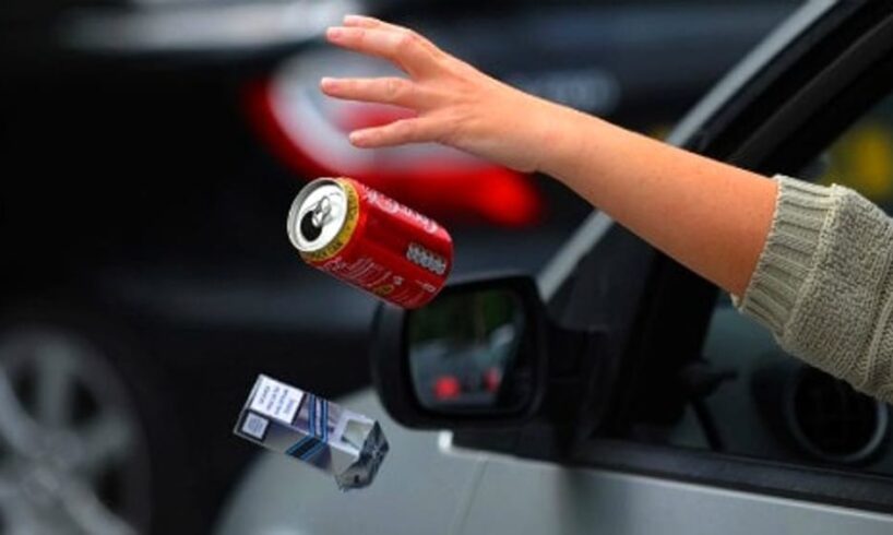 Gettare rifiuti dall’auto: multe salate, patente sospesa e persino arresto con le nuove regole